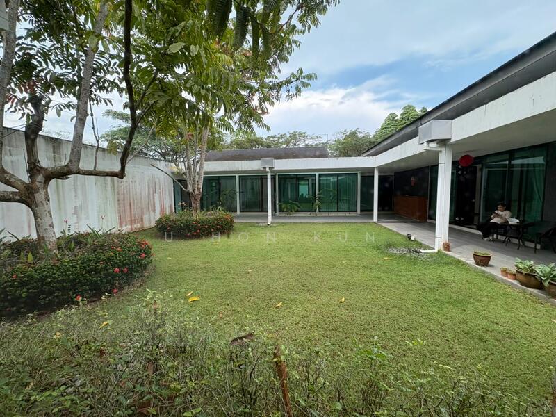 Twin Villa for Sale in Leisure Farm (Gelang Patah) - U Hon Kun - Exterior - PropertyGuru.com.my