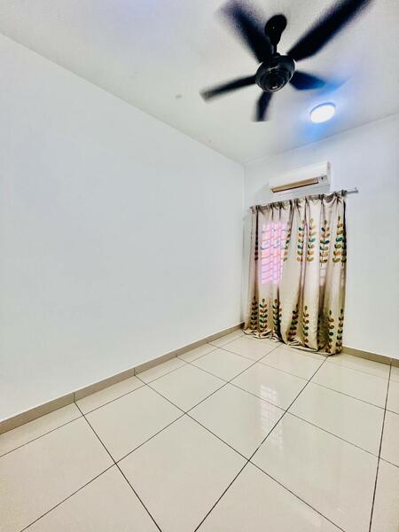 Condominium for Sale at Oasis 1 - Maya Myra - Interior - PropertyGuru.com.my