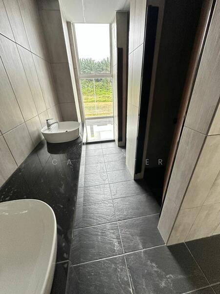 Frontier Park 3 ( Medium Industry ) 1.5 Storey Cluster Factory untuk Untuk Disewa - RM 12,500 /bulan, Mac 2026 - Bathroom - PropertyGuru.com.my