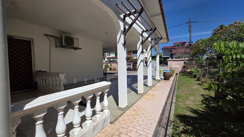 Bungalow 2 Storey Seksyen 3 Shah Alam untuk Untuk Dijual - RM 1,400,000, Mac 2026 - Exterior - PropertyGuru.com.my