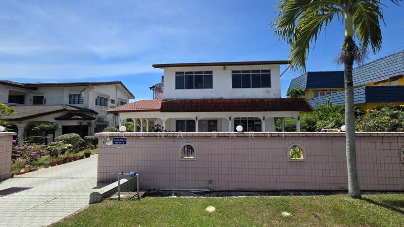 Bungalow 2 Storey Seksyen 3 Shah Alam untuk Untuk Dijual - RM 1,400,000, Mac 2026 - Exterior - PropertyGuru.com.my