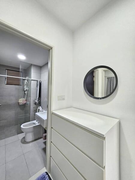Condominium for Rent at TRI PINNACLE - Elaine Yeo - Bathroom - PropertyGuru.com.my