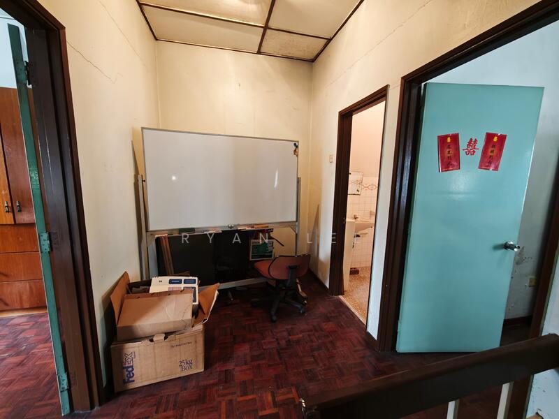 3-storey Terraced House for Sale in Taman Cahaya (Ampang) - Ryan Lee - Interior - PropertyGuru.com.my