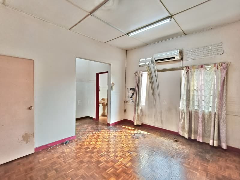 2-storey Terraced House for Sale in Taman Midah (Cheras) - Henry Chia - Interior - PropertyGuru.com.my