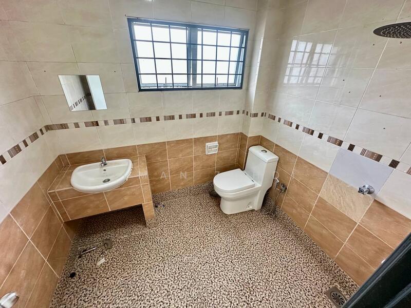 2-storey Terraced House for Sale in Desa Coalfields (Ijok) - AIMAN ZUHDI - Bathroom - PropertyGuru.com.my