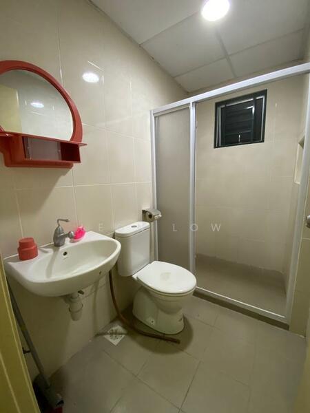OUG Parklane untuk Untuk Disewa - RM 1,699 /bulan, Feb 2026 - Bathroom - PropertyGuru.com.my