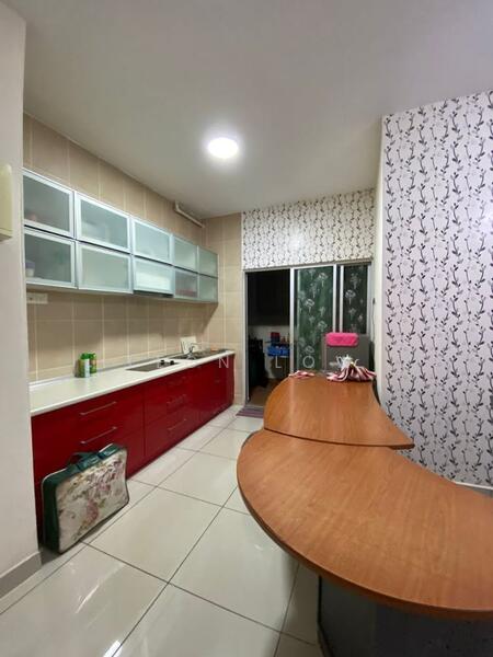 OUG Parklane untuk Untuk Disewa - RM 1,699 /bulan, Feb 2026 - Kitchen - PropertyGuru.com.my