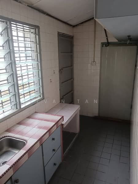 Rumah Teres 1 Tingkat untuk Dijual di Taman Cheras Perdana (Cheras) - Ivan Tan - Kitchen - PropertyGuru.com.my