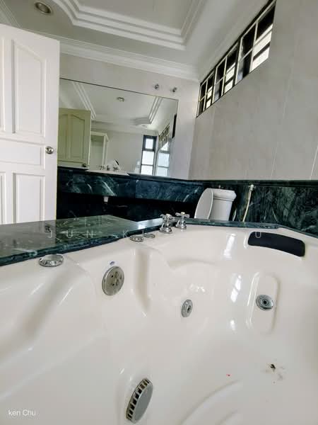 Rumah Teres 2 Tingkat untuk Dijual di Ampang Jaya (Ampang) - Jun Kien Chu - Bathroom - PropertyGuru.com.my