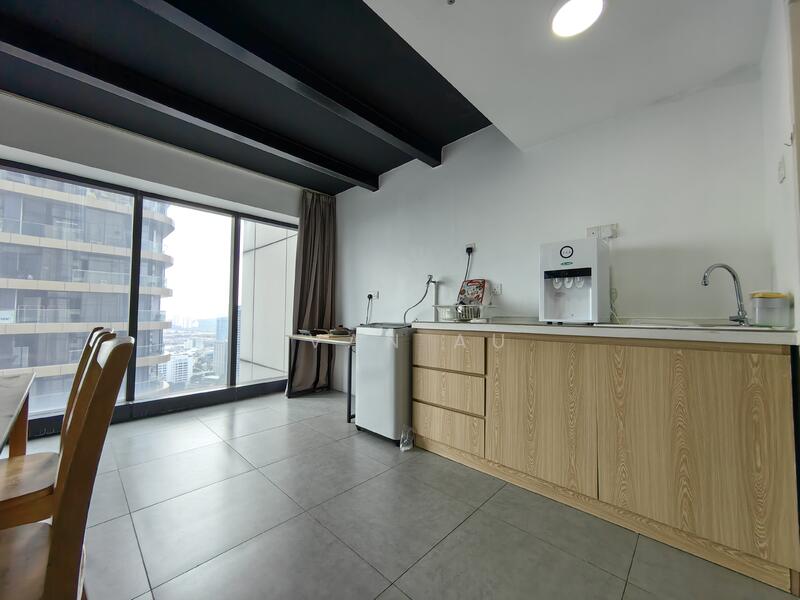 SOHO @ Empire City untuk Untuk Disewa - RM 1,500 /bulan, Feb 2026 - Kitchen - PropertyGuru.com.my