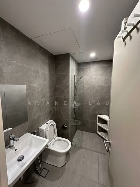 Kondominium untuk Disewa di Quinn Residence - Amanda Lau - Bathroom - PropertyGuru.com.my