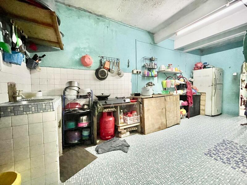2-storey Terraced House for Sale in Kampung Tasik Tambahan (Ampang) - Abid Sabarudin - Kitchen - PropertyGuru.com.my