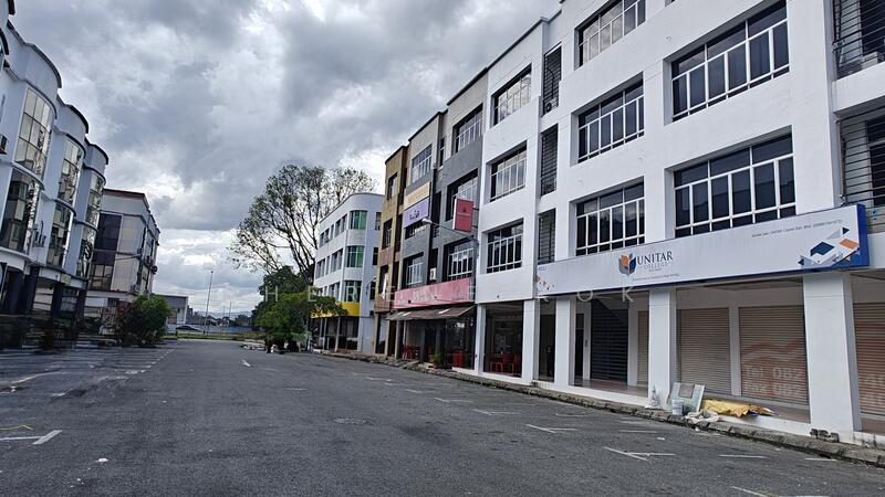 Shop for Sale in Kuching (Sarawak) - Sherene Kok - Exterior - PropertyGuru.com.my
