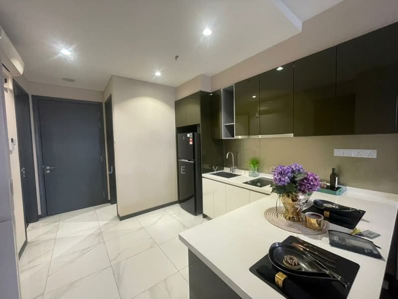 Service Residence for Sale at Wyndham Suites KLCC - Jamie Yong - Kitchen - PropertyGuru.com.my