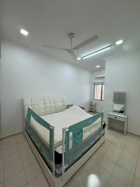 Untuk Disewa - Indah Cempaka