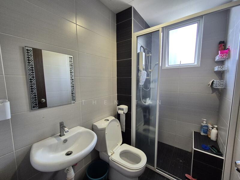 Condominium for Rent at Reflections Condominium - Ethen Tan - Bathroom - PropertyGuru.com.my