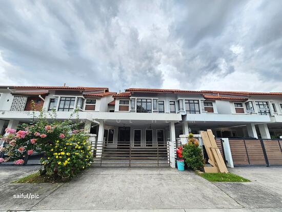 2-storey Terraced House for Sale in Shah Alam (Selangor) - SAIFUL HELMI