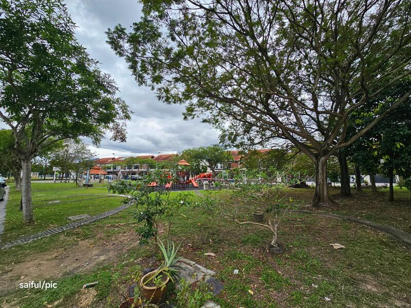 2-storey Terraced House for Sale in Shah Alam (Selangor) - SAIFUL HELMI - Exterior - PropertyGuru.com.my