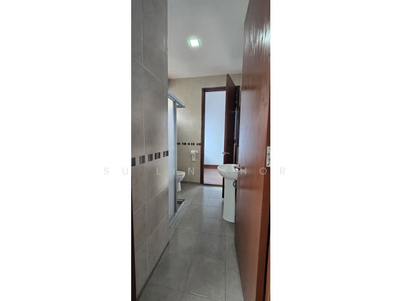 2-storey Terraced House for Sale in Bandar Kinrara Seksyen 8 (Bandar Kinrara) - Su Lin Khor - Bathroom - PropertyGuru.com.my