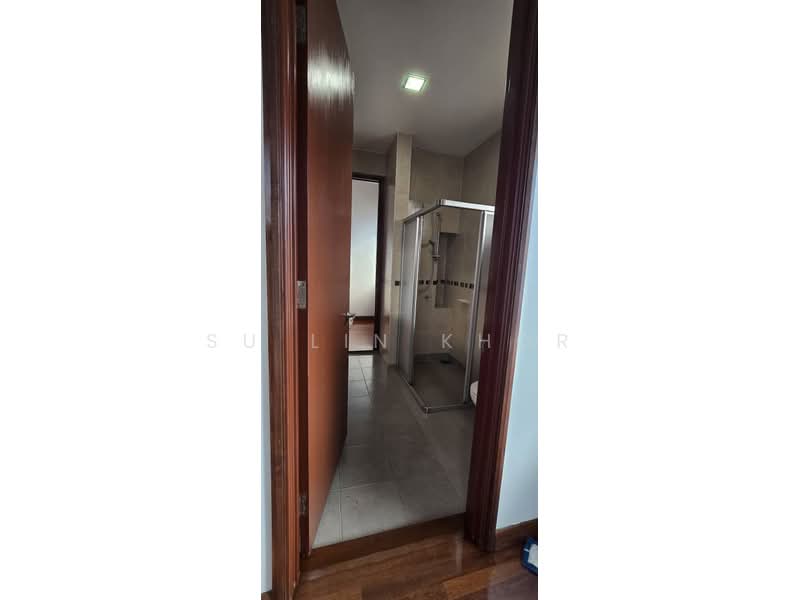 2-storey Terraced House for Sale in Bandar Kinrara Seksyen 8 (Bandar Kinrara) - Su Lin Khor - Bathroom - PropertyGuru.com.my