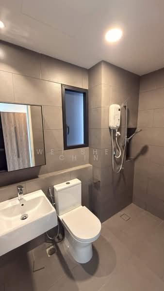 Servis Apartment untuk Disewa di Maya Ara Residences - Vincent Chin - Bathroom - PropertyGuru.com.my