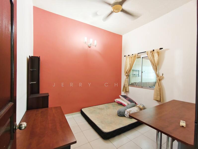 TAMAN PENGKALAN UTAMA untuk Untuk Dijual - RM 438,000, Feb 2026 - Bedroom - PropertyGuru.com.my