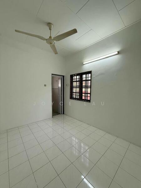 2-storey Terraced House for Sale in Taman Gunung View (Ipoh) - Joyce Lau - Interior - PropertyGuru.com.my