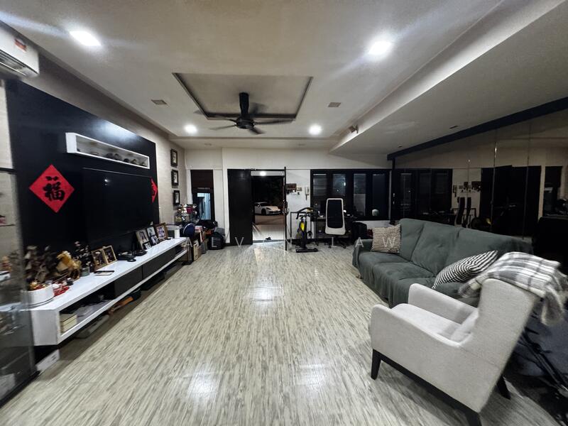 Rumah Teres 2.5 Tingkat untuk Dijual di Bandar Utama 7 (Bandar Utama) - Calvin Law - Living Room - PropertyGuru.com.my