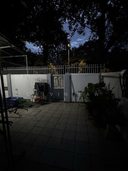 Rumah Teres 2.5 Tingkat untuk Dijual di Bandar Utama 7 (Bandar Utama) - Calvin Law - Exterior - PropertyGuru.com.my