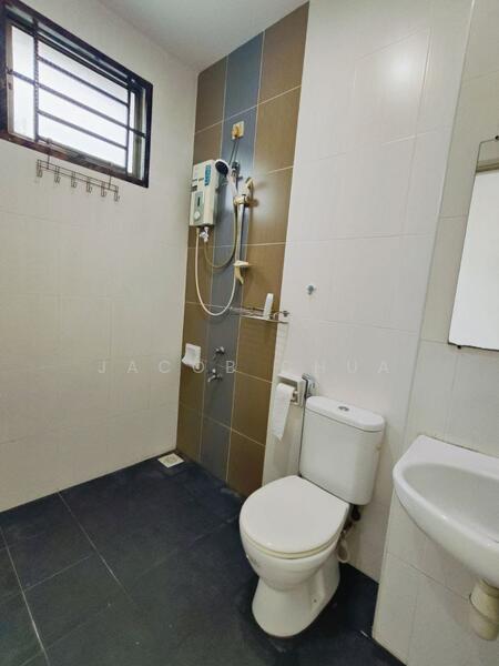 2-storey Terraced House for Sale in Setia Tropika (Johor Bahru) - Jacob Chua - Bathroom - PropertyGuru.com.my