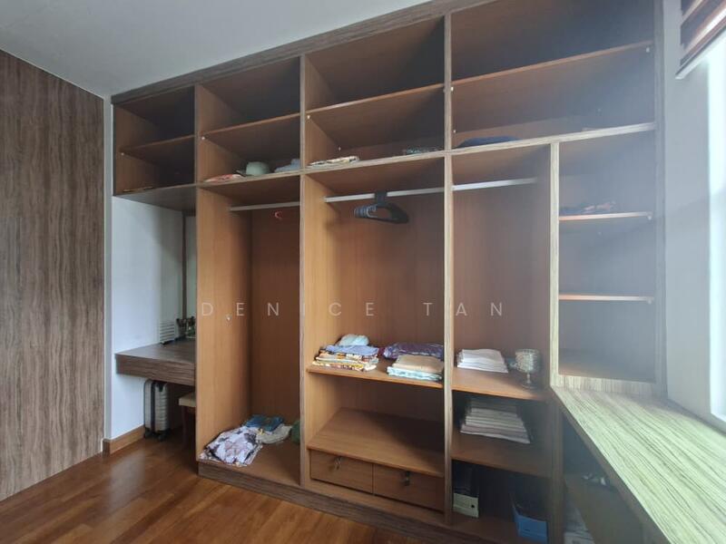 Master bedroom walk in closet