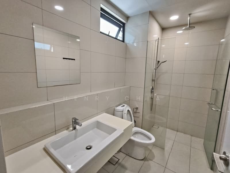 Kondominium untuk Dijual di Secoya Residence - Gladys Wong - Bathroom - PropertyGuru.com.my