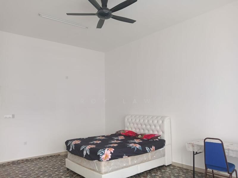 Rumah Teres untuk Disewa di Bandar Sri Sendayan (Negeri Sembilan) - Roy Law - Bedroom - PropertyGuru.com.my