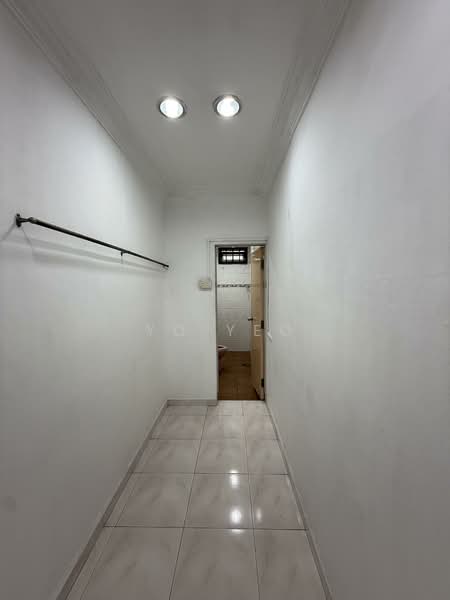 2-storey Terraced House for Rent in Taman Johor Jaya (Johor Bahru) - Yo Yeo - Corridor - PropertyGuru.com.my