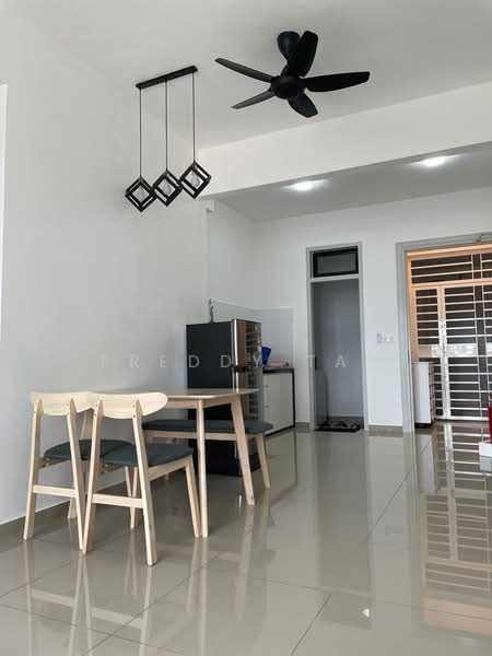 Kondominium untuk Disewa di M Vista - Freddy Tan - Dining Room - PropertyGuru.com.my