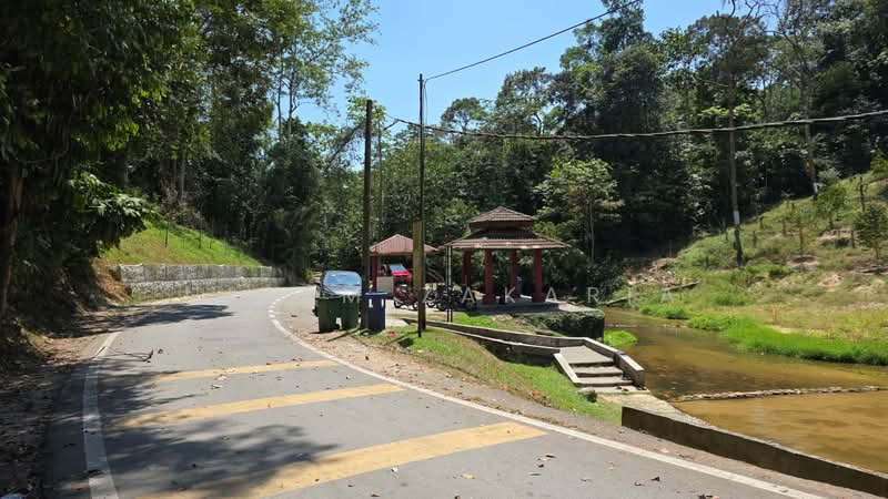 Agricultural Land for Sale in Batu Caves (Selangor) - Nizam Zakaria - Exterior - PropertyGuru.com.my