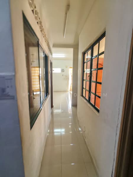 Rumah Teres 1 Tingkat untuk Dijual di Taman Kota Laksamana (Melaka City) - Raymond Lim PW - Corridor - PropertyGuru.com.my
