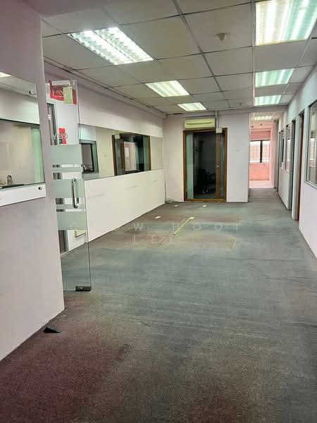 Office for Sale in Dataran Prima (Petaling Jaya) - Chow Hooi Lee - Interior - PropertyGuru.com.my