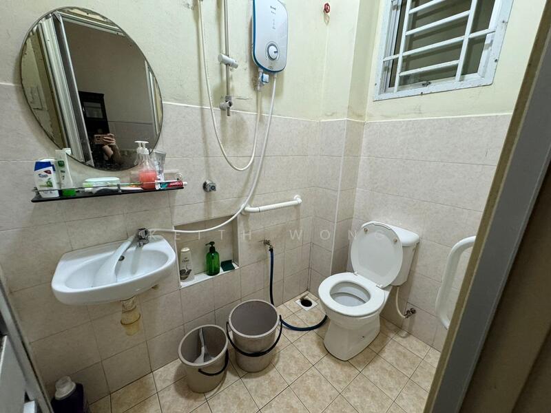 Nusa idaman 2, terrace Corner untuk Untuk Dijual - RM 900,000, Mac 2026 - Bathroom - PropertyGuru.com.my