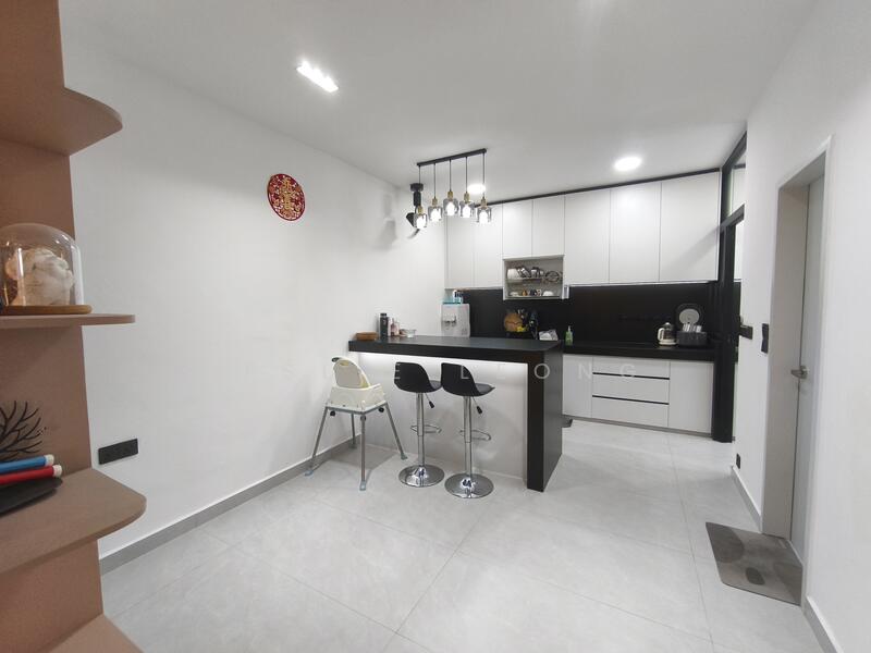 Mallow Lakepark Homes untuk Untuk Disewa - RM 4,500 /bulan, Mac 2026 - Kitchen - PropertyGuru.com.my