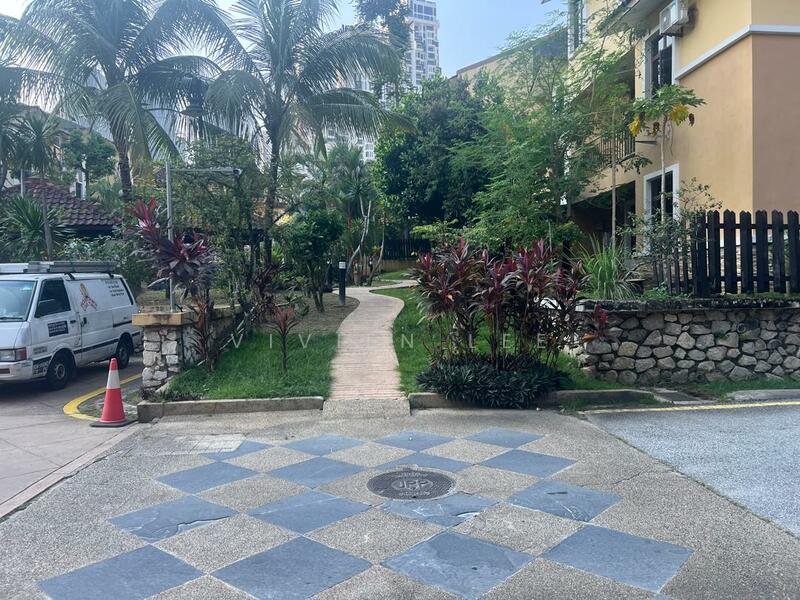 Rumah Teres 2.5 Tingkat untuk Dijual di Sri Hartamas (Kuala Lumpur) - Vivien Lee - Exterior - PropertyGuru.com.my