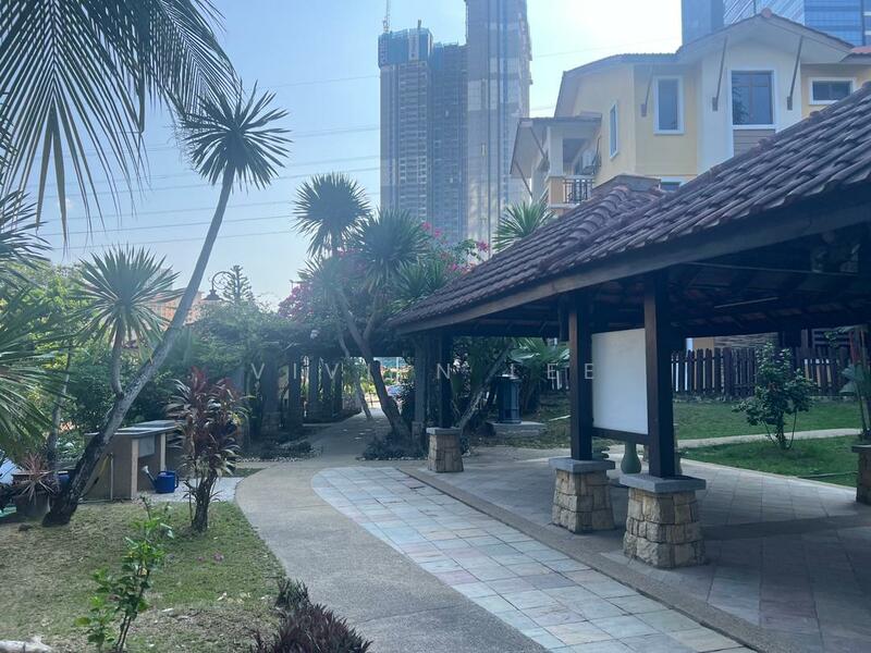 Rumah Teres 2.5 Tingkat untuk Dijual di Sri Hartamas (Kuala Lumpur) - Vivien Lee - Exterior - PropertyGuru.com.my