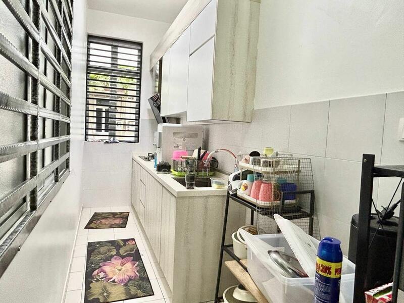 2-storey Terraced House for Sale in Tampoi (Johor) - Mandy Goh Siew Li - Kitchen - PropertyGuru.com.my