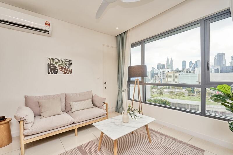 Servis Apartment untuk Disewa di Mitsui Serviced Suites - Kingsley Lam - Living Room - PropertyGuru.com.my