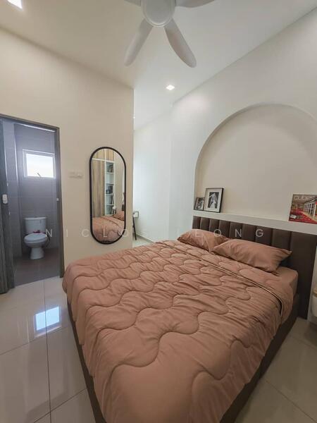 MENGLEMBU BESTARI untuk Untuk Dijual - RM 388,000, Mac 2026 - Bedroom - PropertyGuru.com.my