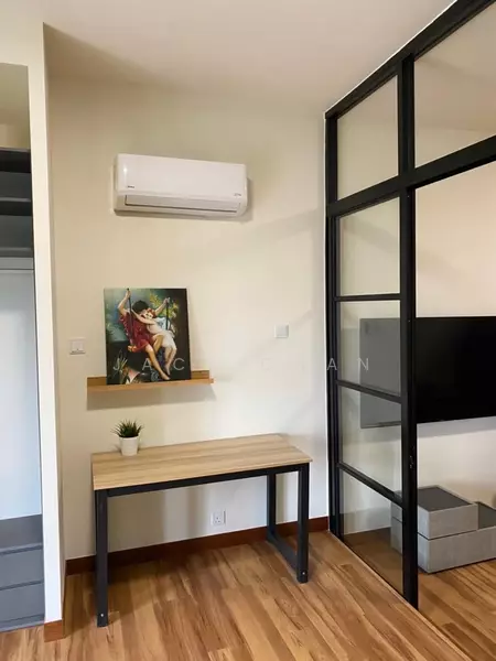 For Rent - Windsor Tower