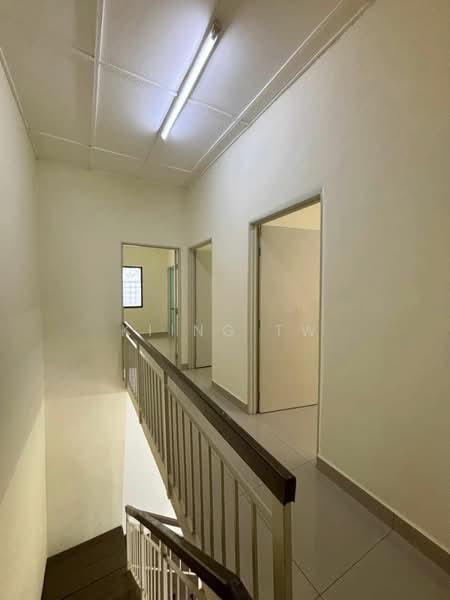 2-storey Terraced House for Sale in Taman Indah Perdana (Kepong) - Kiing TW - Corridor - PropertyGuru.com.my