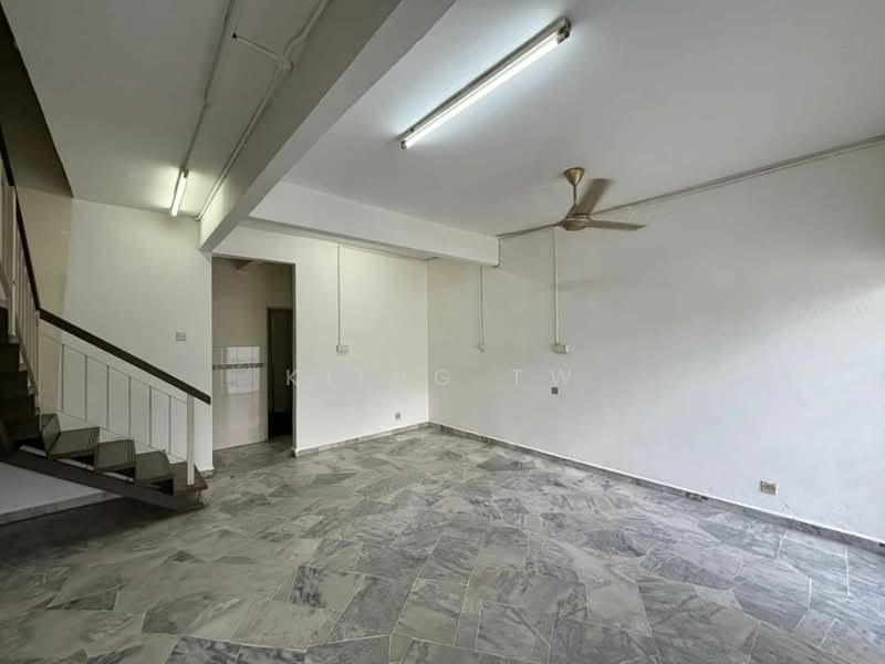 2-storey Terraced House for Sale in Taman Indah Perdana (Kepong) - Kiing TW - Interior - PropertyGuru.com.my