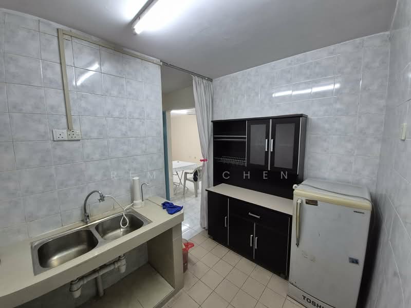Condominium for Sale at Kenanga Point - Remus Chen - Kitchen - PropertyGuru.com.my