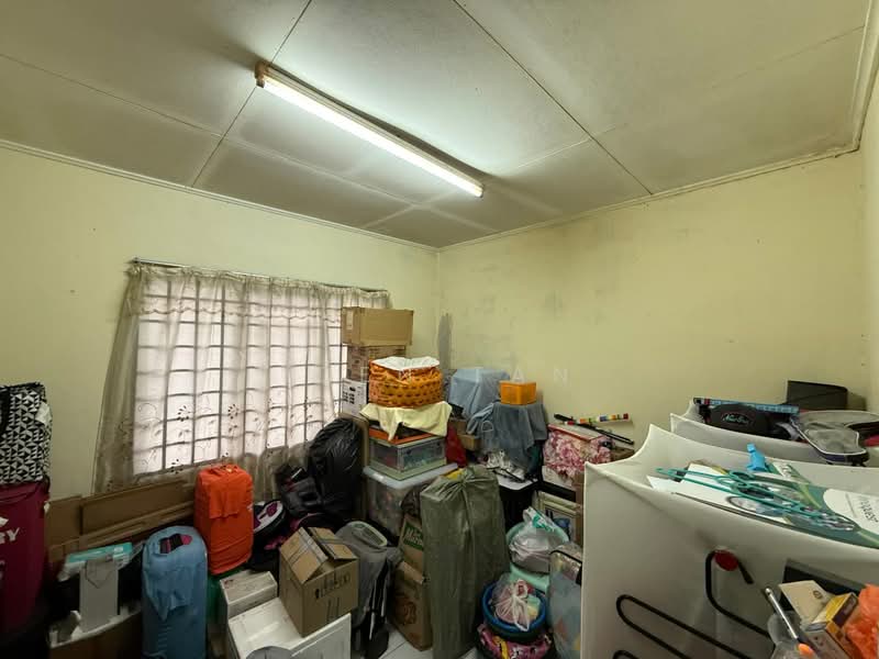 1-storey Terraced House for Sale in Taman Nusa Damai (Pasir Gudang) - Iden Tan - Interior - PropertyGuru.com.my